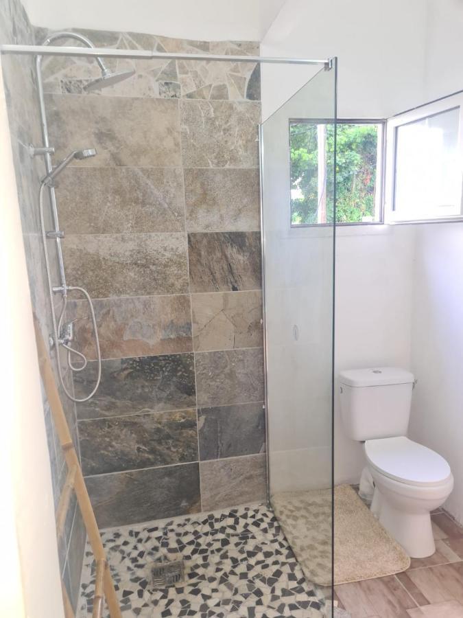 Kami Lodge F3 Jacuzzi Riviere-Salee 외부 사진